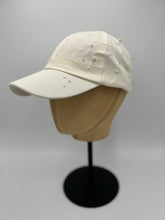Load image into Gallery viewer, White Sparkly Pearl Cap
