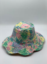 Load image into Gallery viewer, Bloom Bucket Hat
