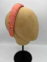 Load image into Gallery viewer, Baroque headband
